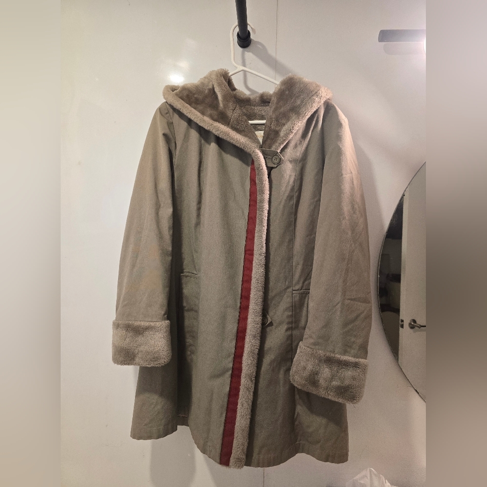 Vintage London Fog Beige Teddy